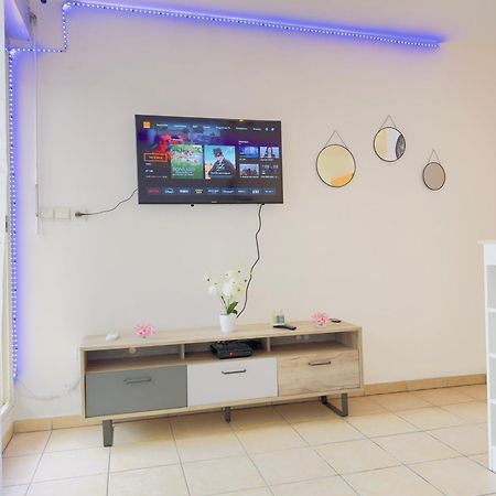 Ferienwohnung Le Petit Oasis Saint-Denis Exterior foto